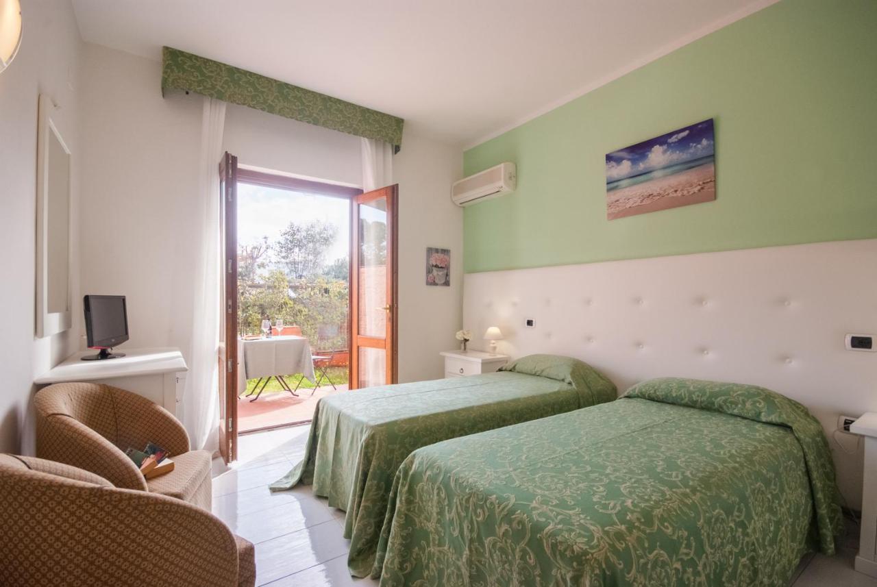 פורטופראיו Hotel Residence Villa San Giovanni מראה חיצוני תמונה